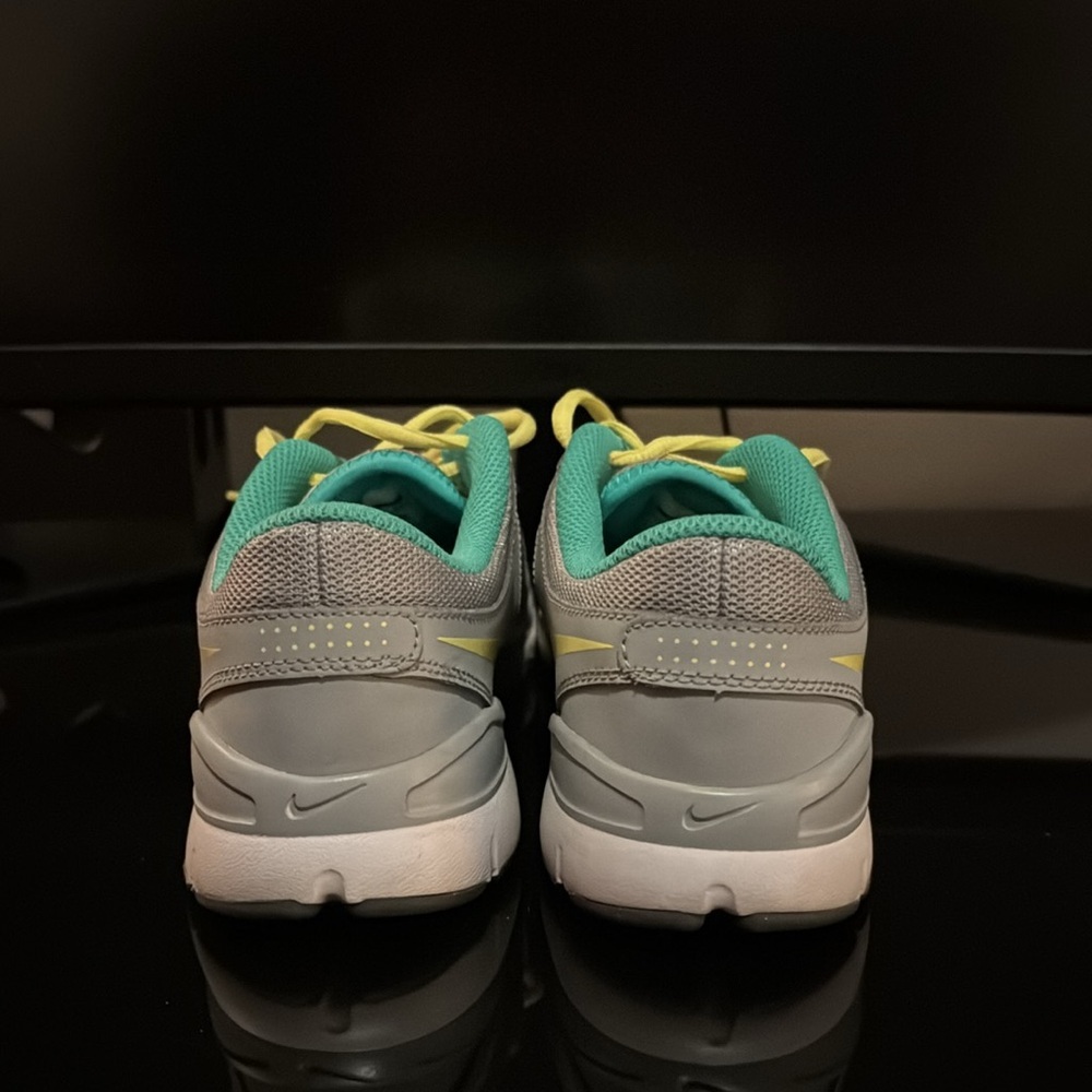 Nike Flex Trainer 2 - Picture 4 of 5